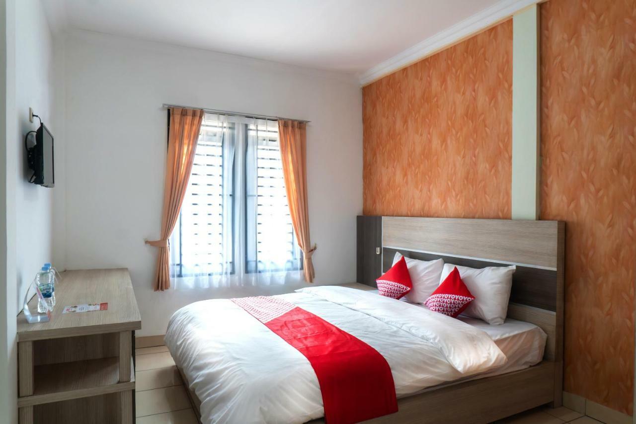 Super Oyo 617 Sukaraja Residence Syariah Bandung Luaran gambar